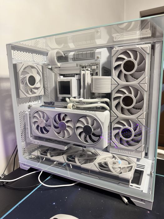 Carcasa Pc Lian Li O11 VISION