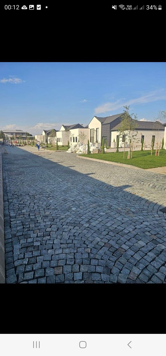 Piatra cubica Andezit ma deplasez in toată