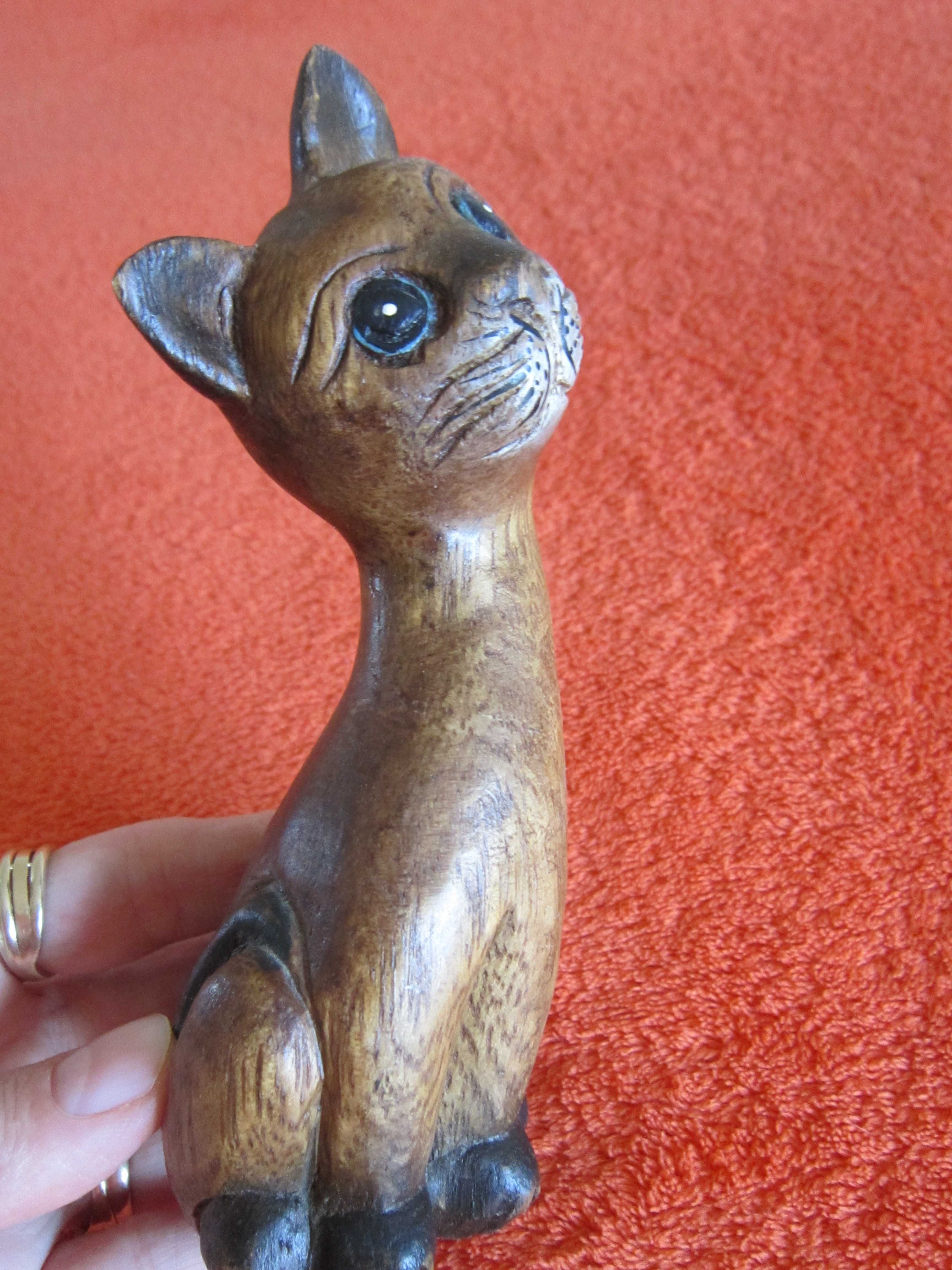 cadou rar sculptura lemn pisica ochi albastrii colectie Germania 1970