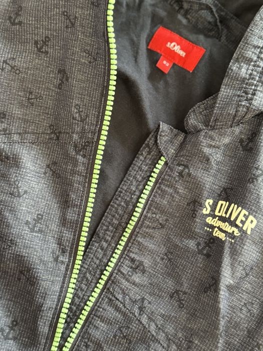 S.Oliver Ветровка на х/б подкладе с капюшоном на малыша 1-3 года