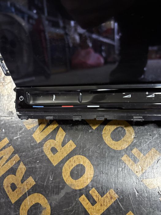 Vw Golf 8 2.0gti 245 кс 2024 година Монитор Дисплей