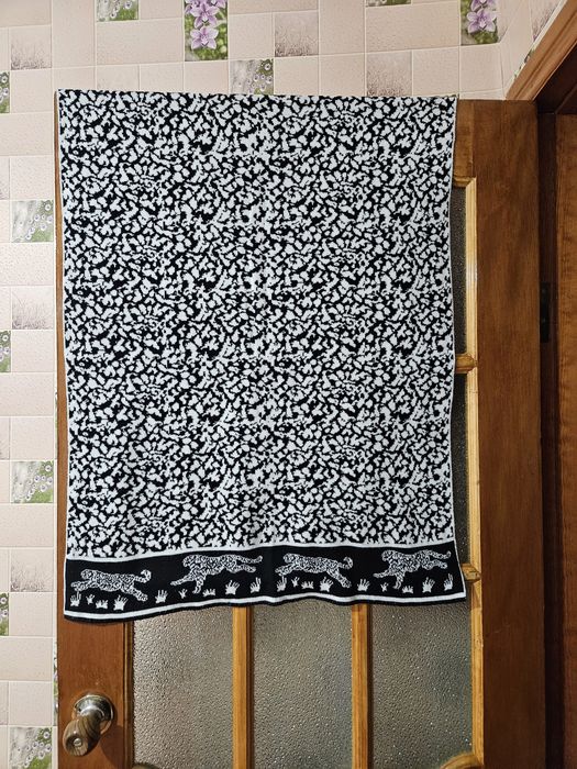 Продам шарф -палантин