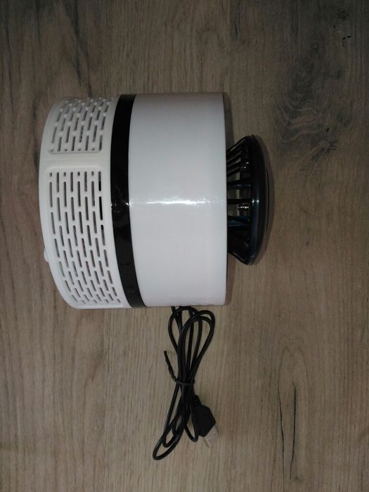 Capcana tantari cu led pe USB