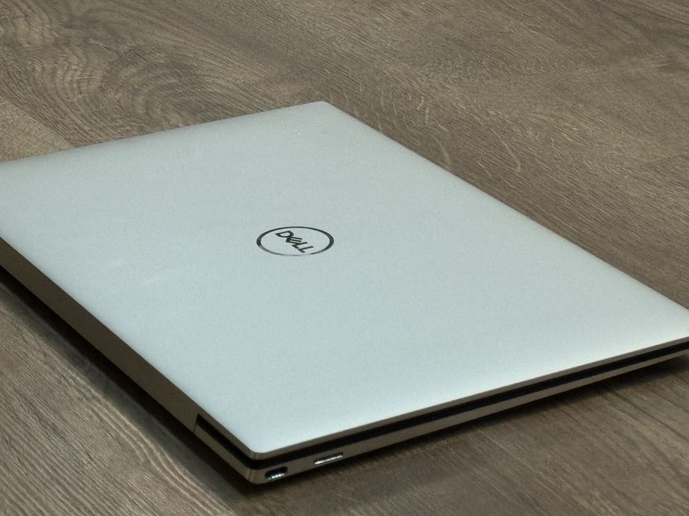 Ультрабук Dell XPS 13 core i7-1185G7