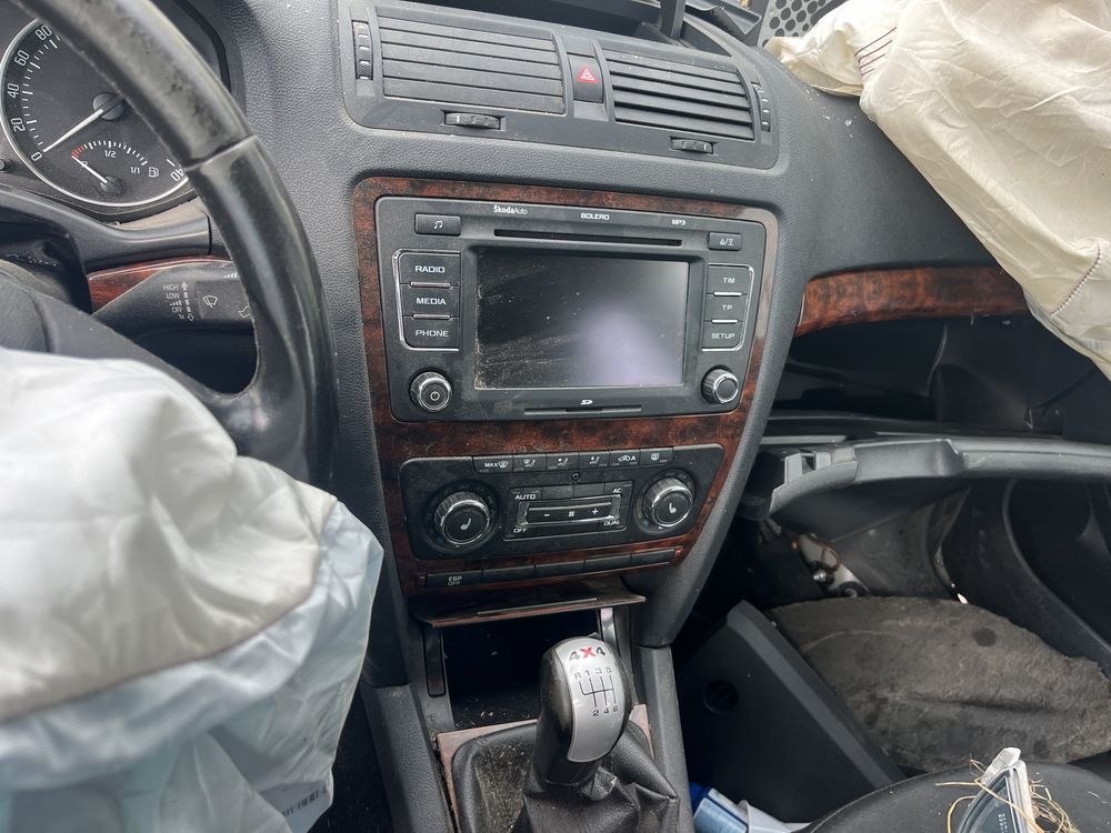 Skoda Octavia 1.9TDI BLS 2010г
