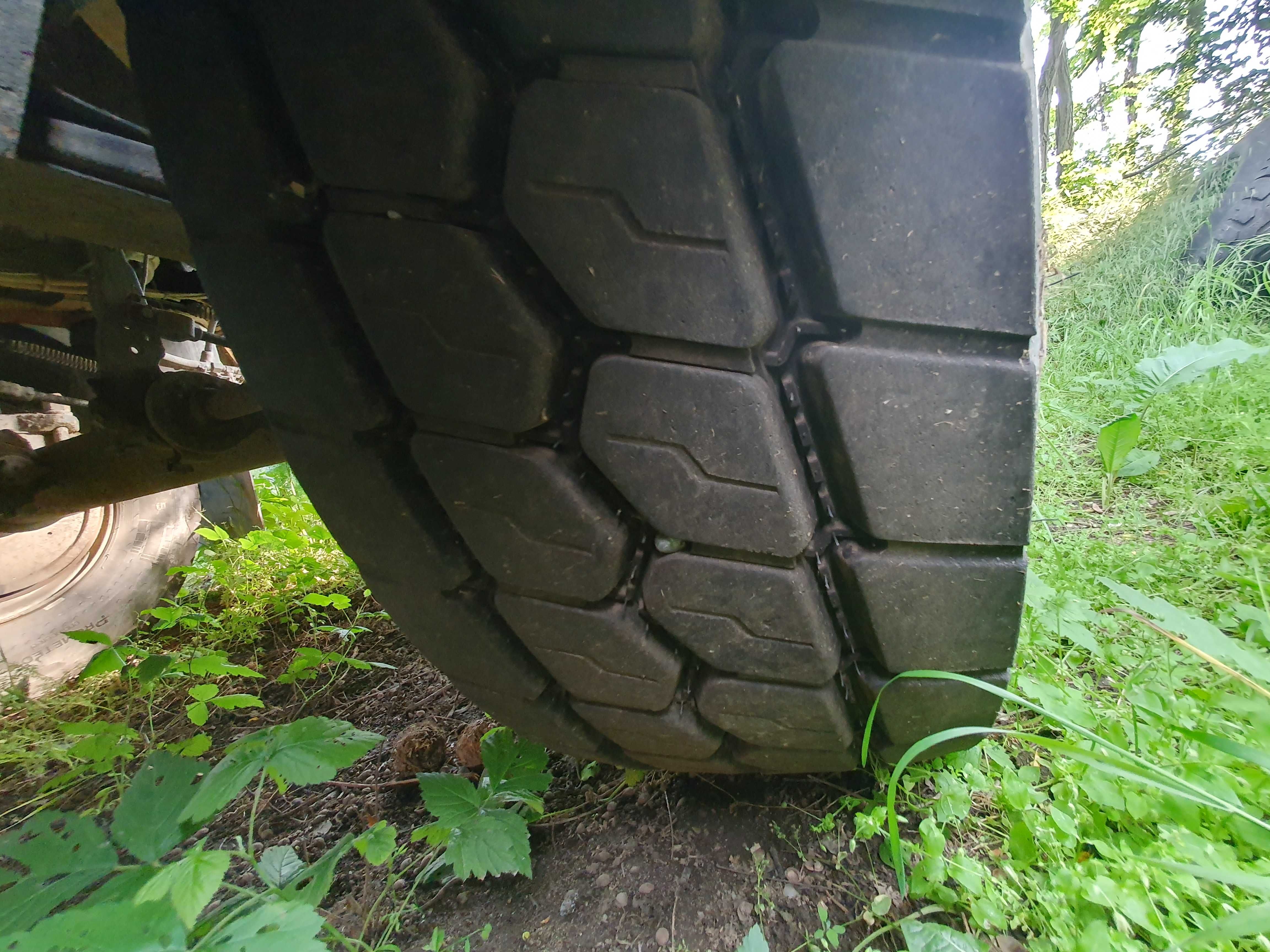 Vand Cap Tractor IVECO si semiremorca SCHMITZ