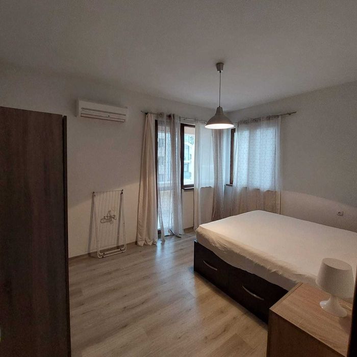 Дава се под наем Двустаен апартамент в Пловдив, Център - 50 кв.м за 375 € - Снимка #4