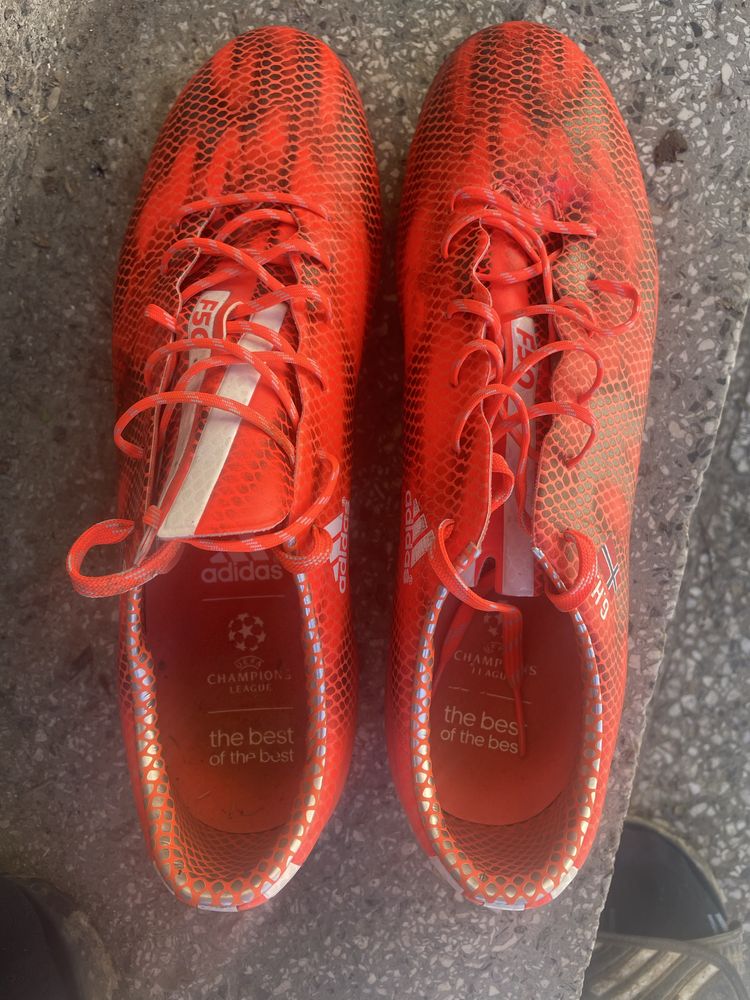 Футболни обувки Adidas