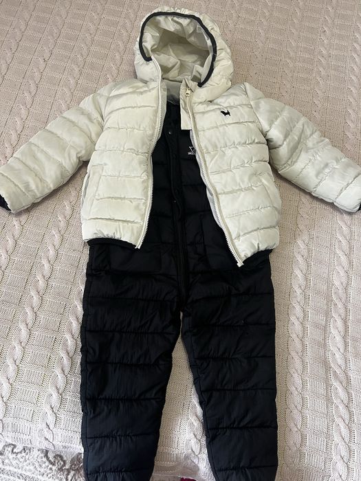 Продам детскую куртку с комбинезоном