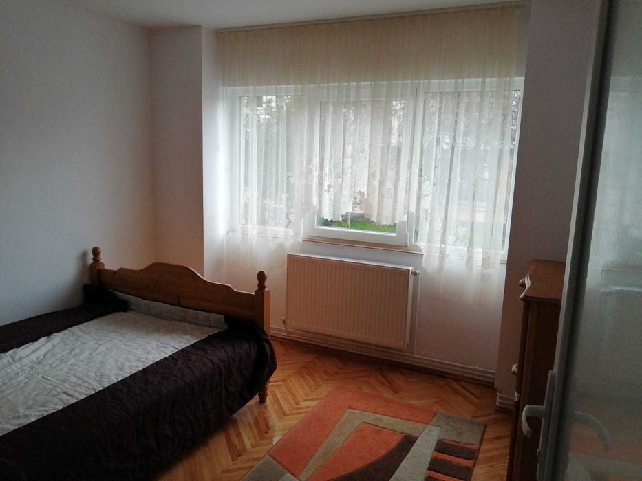 Apartament de închiriat Micro 16