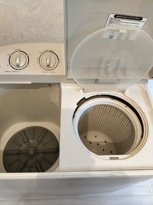 Продам машинку полуавтомат. Цена 10тыс