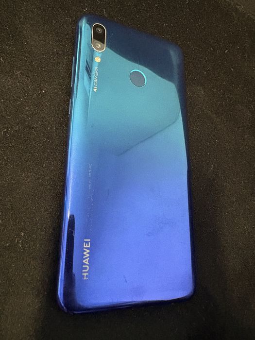 huawei y 7  работещ