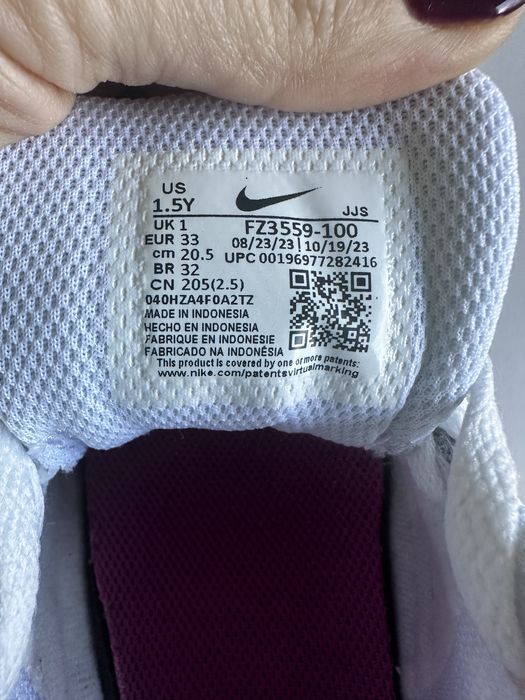 Air Max fete roz, marimea 33