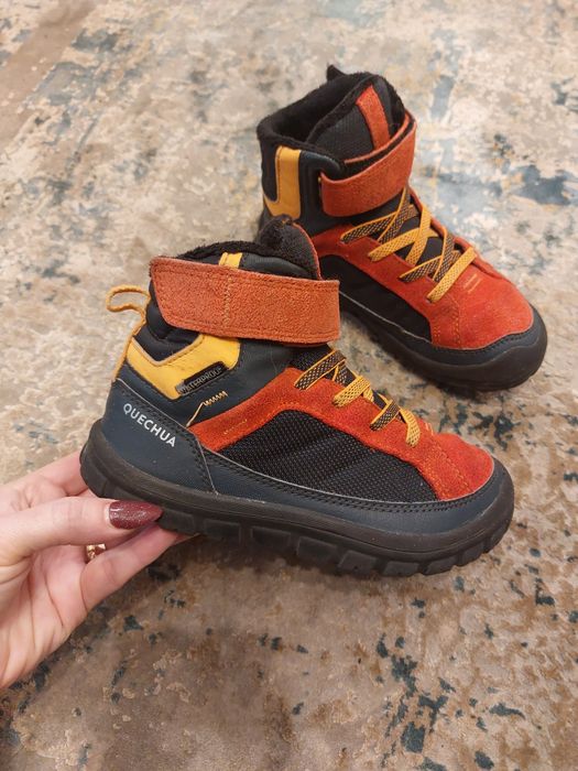 Ghete Quechua mărime 31. Piele naturala