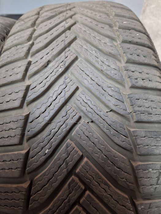 2 броя зимни гуми Michelin Alpin a6 215 50 17.
