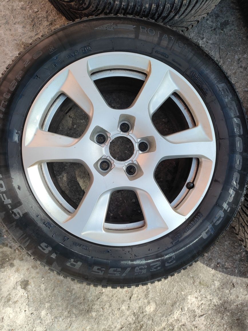 Jante originale Audi A4 B8 R16 cu anvelope iarnă