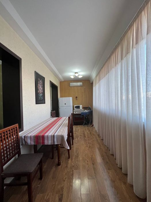 Сдаётся квартра Мирабадский район Госпитальный рынок 89м2