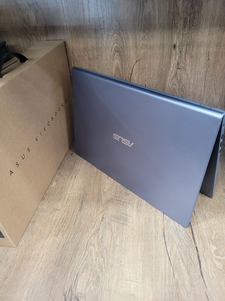 Офисный ноутбук  Asus P1512Ce i7-1165G7