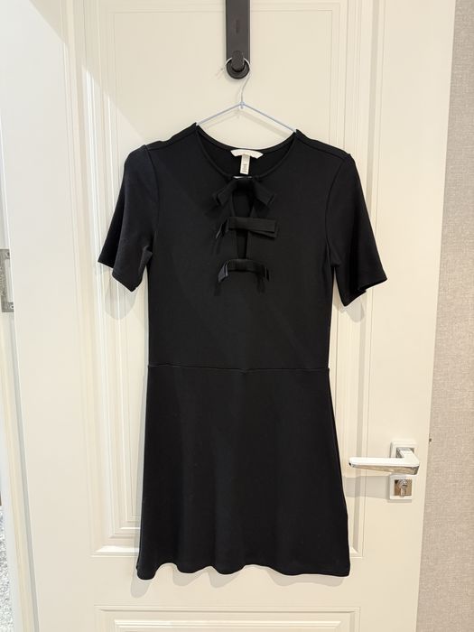 Платье женское.