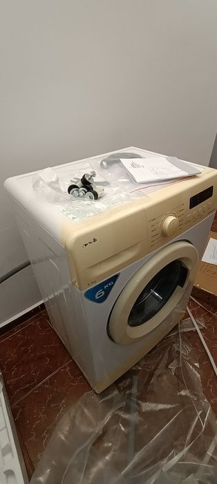 Пералня Arielli.