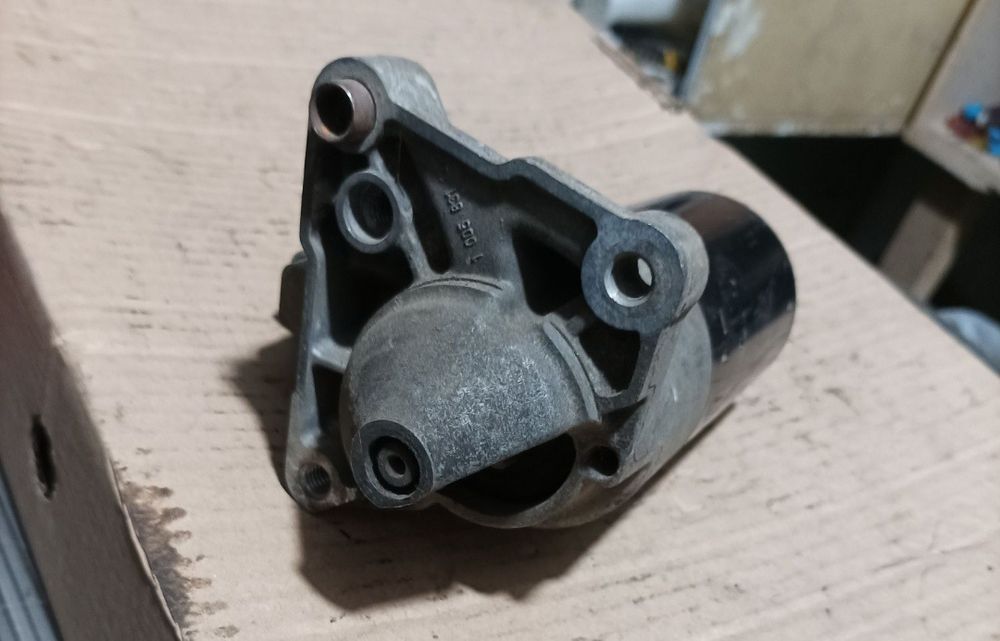 Electromotor Megane laguna Clio scenic livrez colet avantajos oriunde