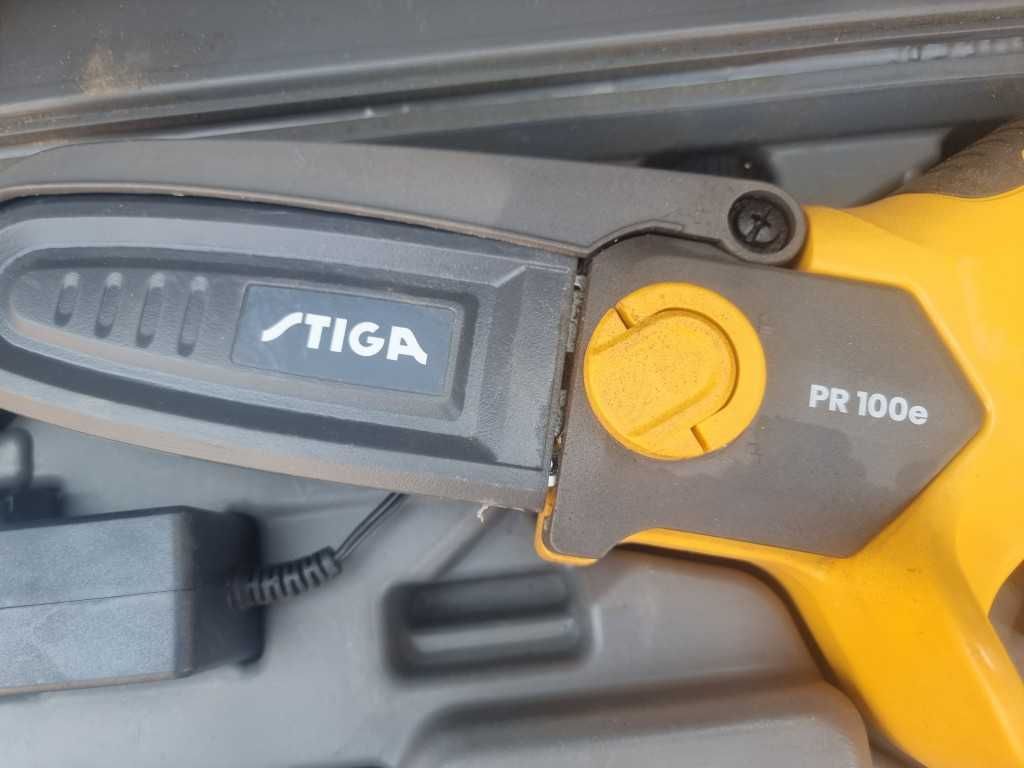Stiga  PR 100 E - Акумулаторен мини верижен трион