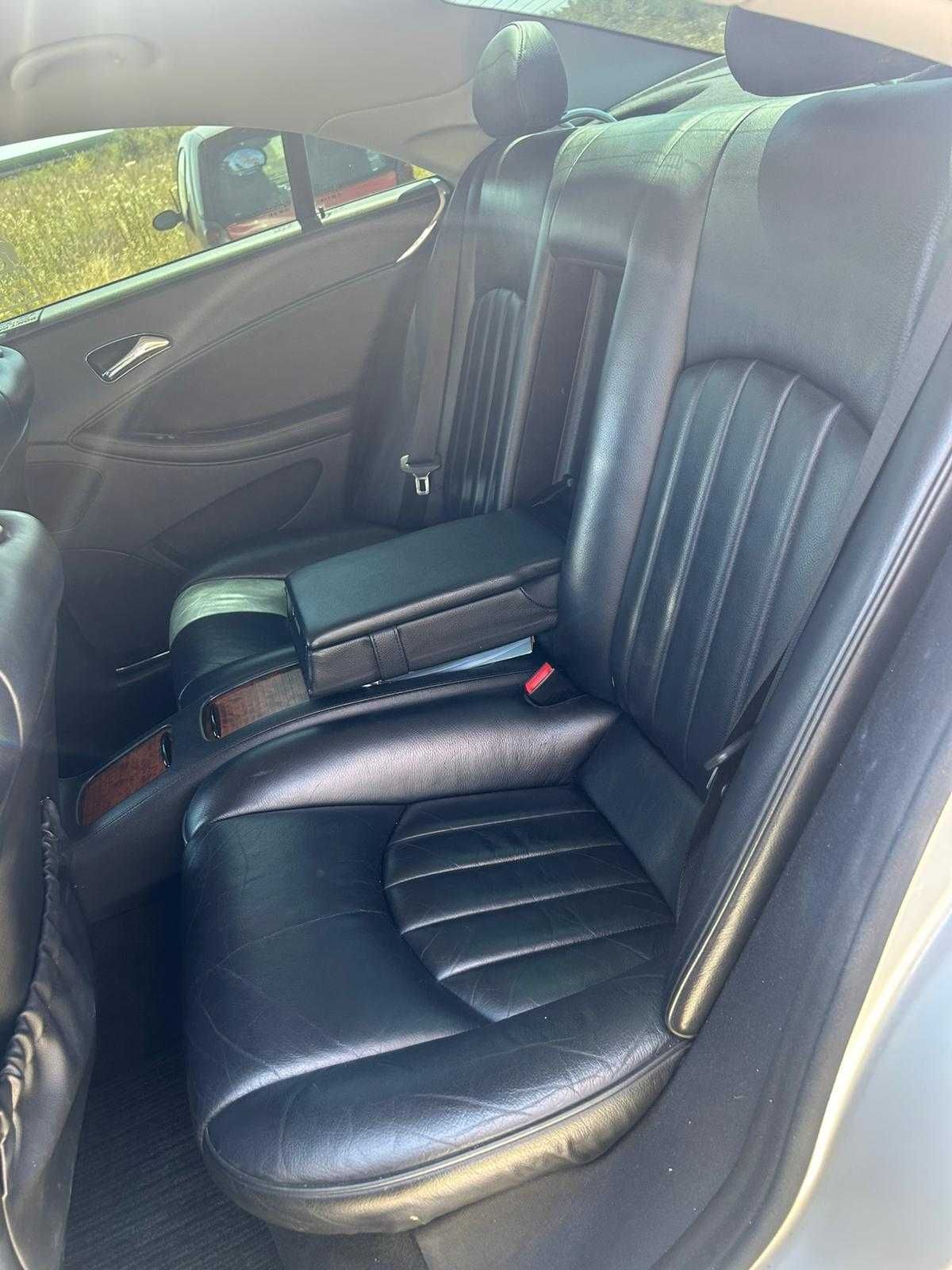 Mercedes CLS 320 Facelift 2009 – V6 3.0 Diesel / Full Option