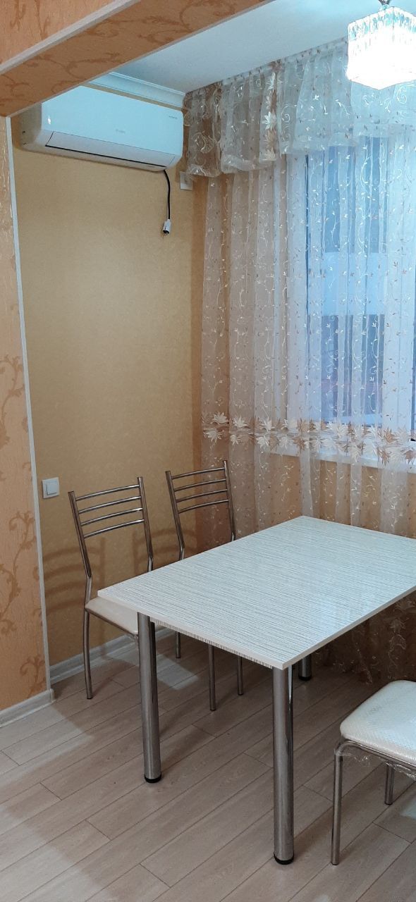 Сдаю квартиру на Чиланзар ц