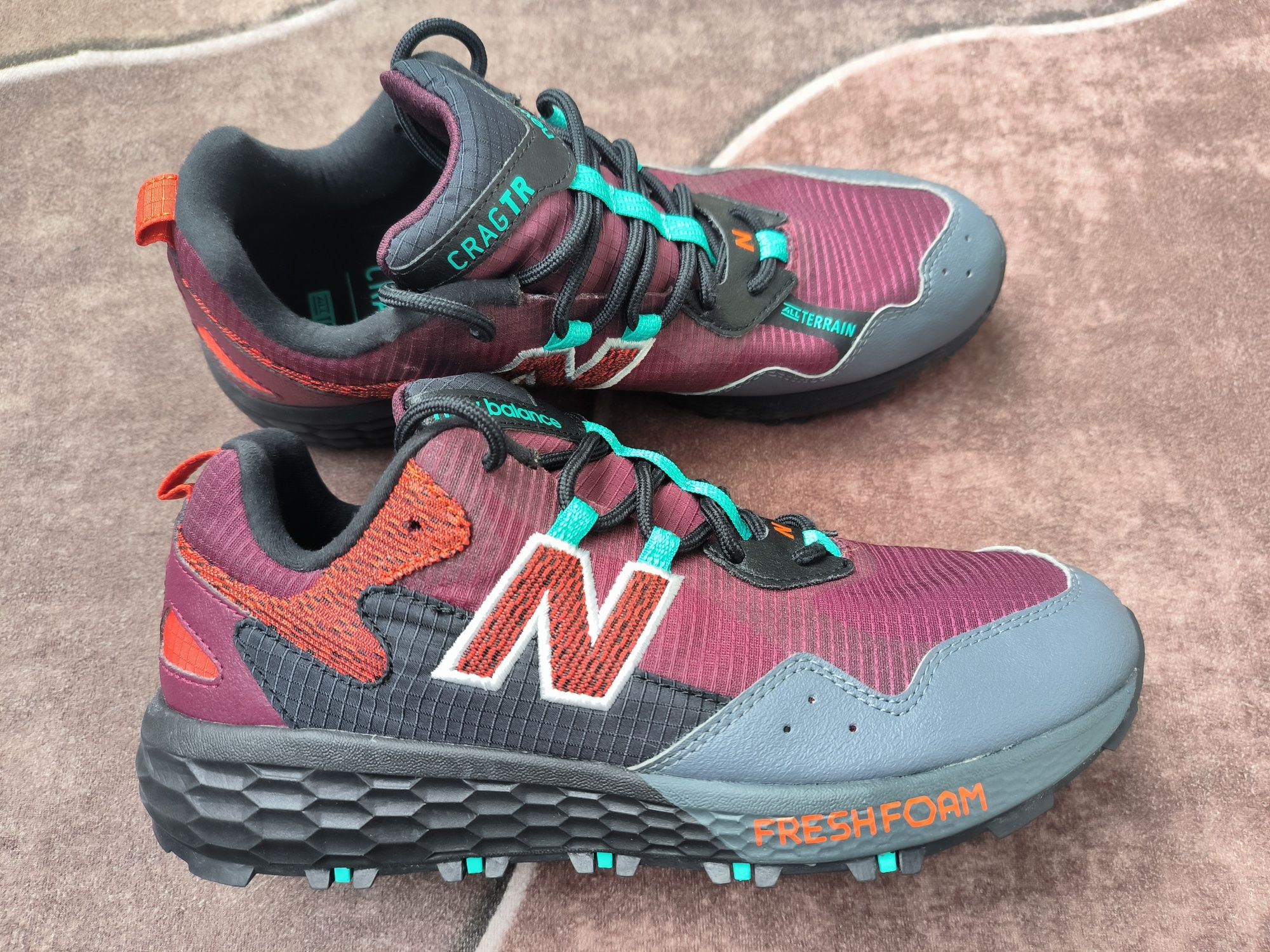 Обувки New Balance номер 41