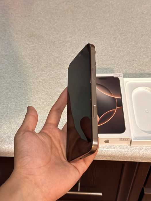 iPhone 16 Pro Max 256 GB Desert IDEAL 2Ta bor