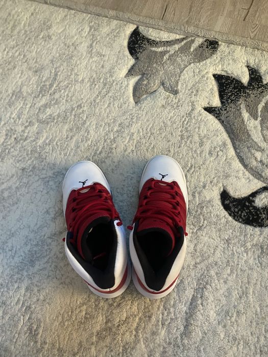 vand jordan max aura red