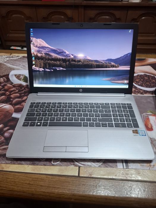 Laptop HP 250 G7 Notebook