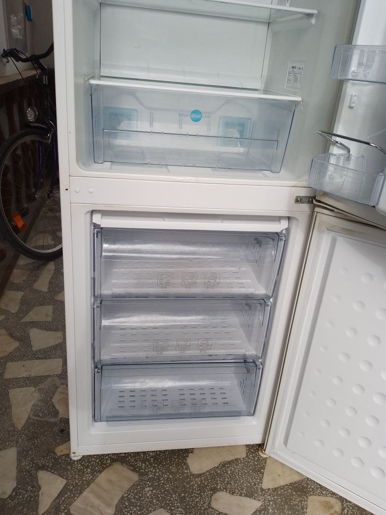 Lada frigorifica ..combina frigo