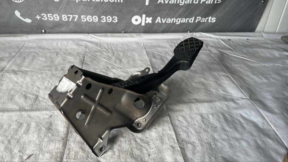 Педал за спирачка VW Passat Cc