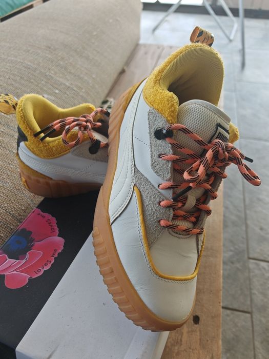 Vând skechers PUMA Cali Sue Tsai