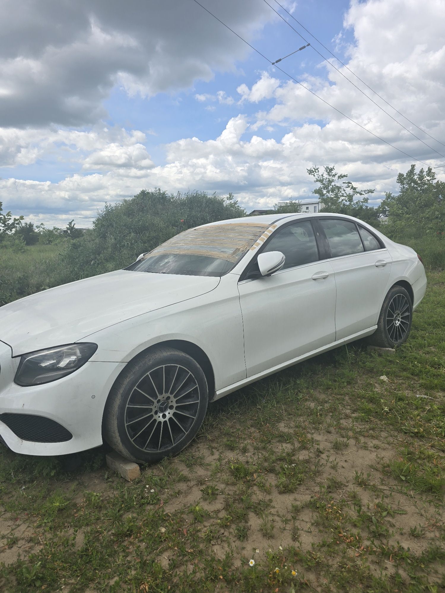 Vindem Fata completa Mercedes E w213 2016-2019