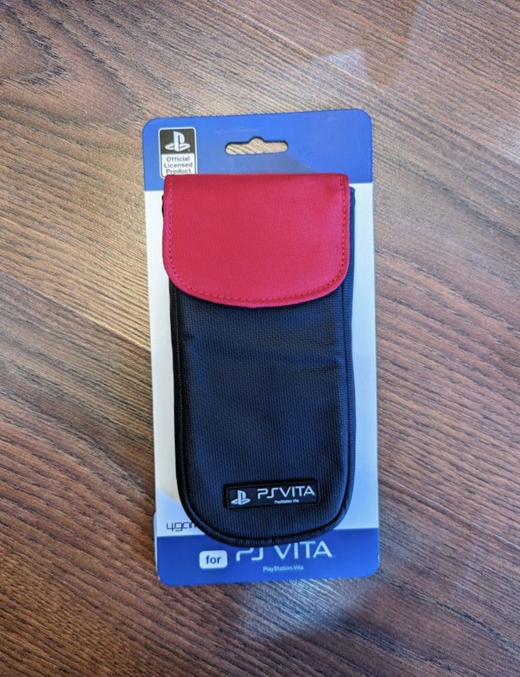 PlayStation Vita чехол