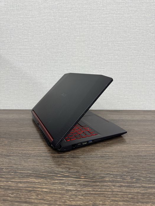 8-Ядерный Acer Nitro-5 Ryzen-7 (Аналог intel Core i7) RX560 4gb DDR5