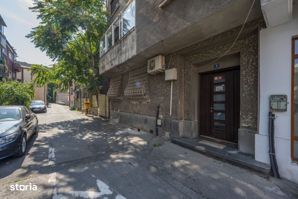 Cotroceni - Carol Davila, Apartament 3 Camere 58 Mpu, Parter!