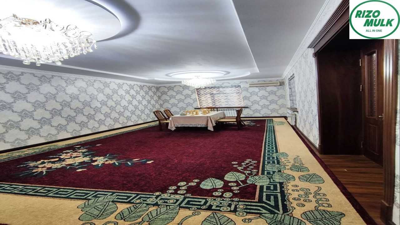 Назарбек кичик иттифокда ховли сотилади. NR494/96