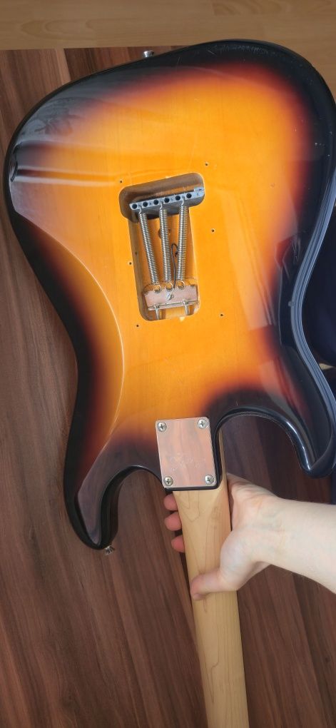 Fender sequer stratocaster + rocksmith cable
