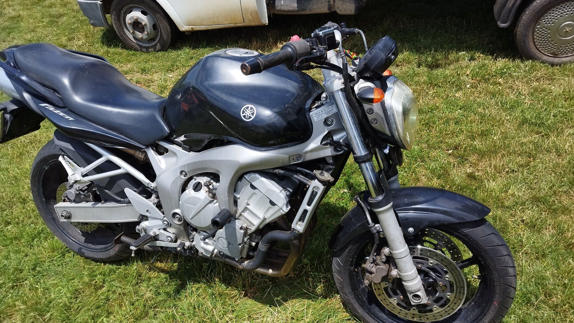 Yamaha fz6 600 2006год
