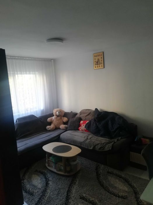 Vând apartament George Enescu, 3 camere, etaj 2