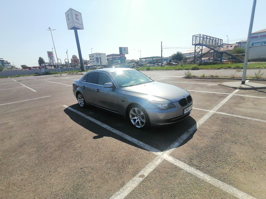 Vând bmw e60 520d 2009
