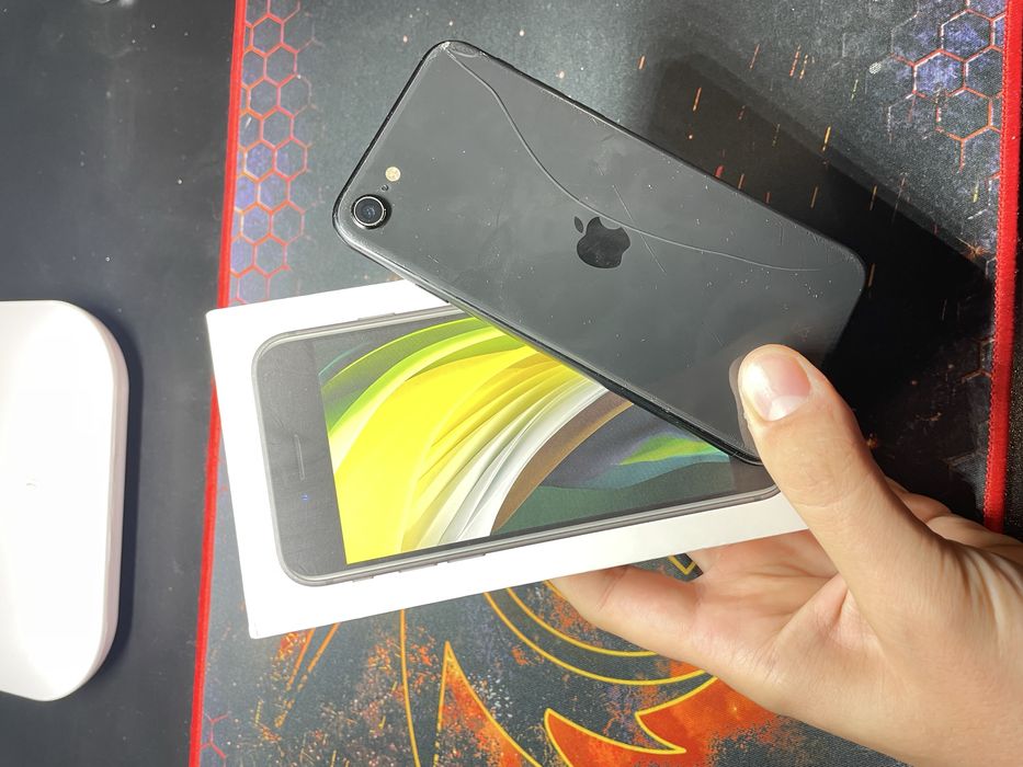 Iphone SE 2 2020 full box
