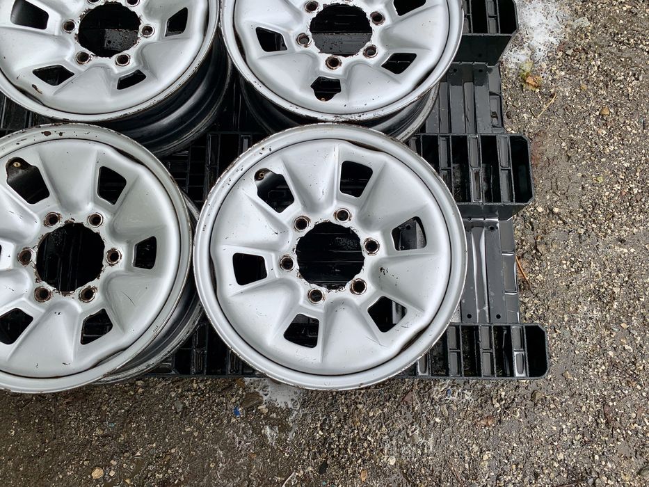 4бр.Оригинални железни джанти 15цола 6x139.7 за Toyota Hilux,Hiace
