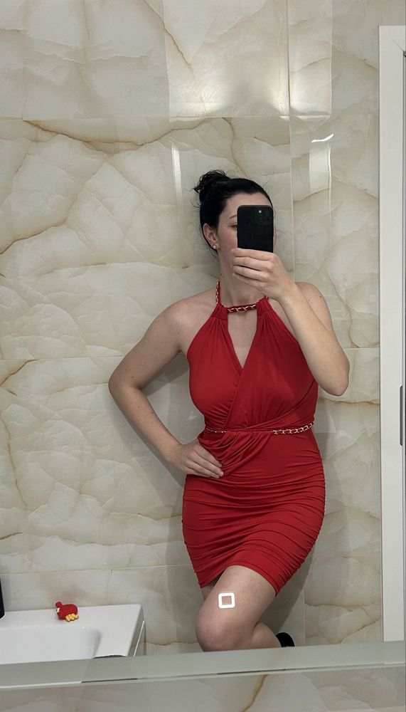 Rochie BBY, rosie