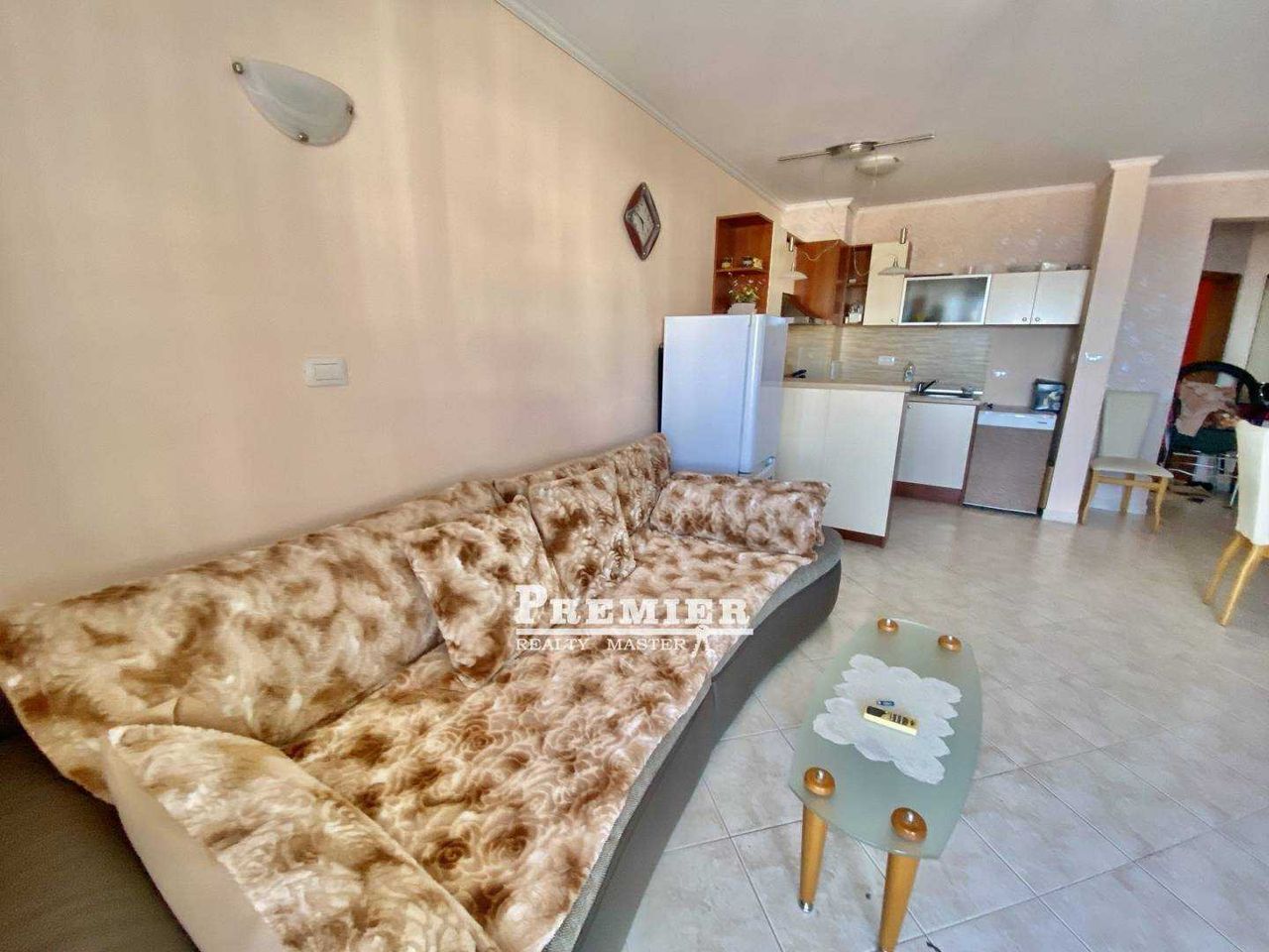 Продава се Двустаен апартамент в Свети Влас - 77 кв.м за 1429 €/кв.м - Снимка #6
