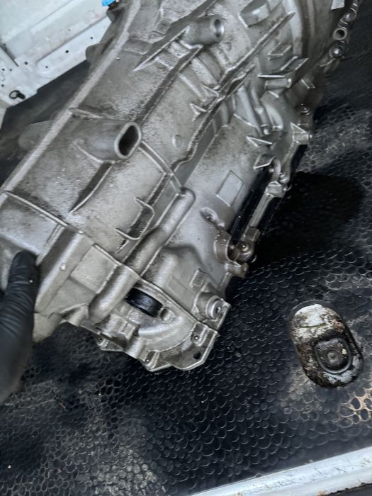 Cutie automata DEFECTA BMW F10 F11 motor 2.0 diesel B47 euro 6 190 cp