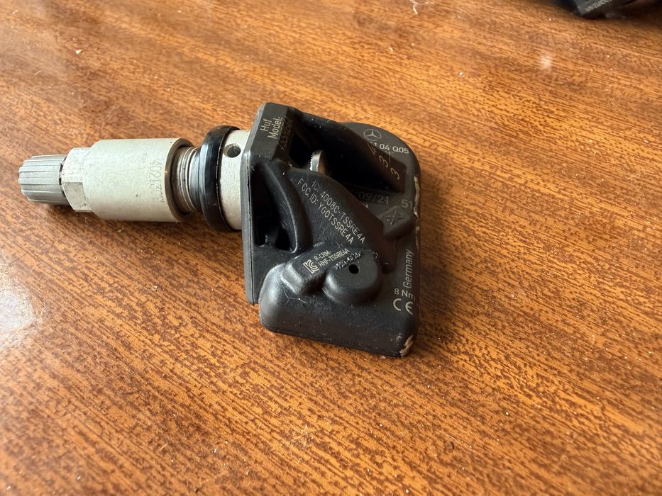 Датчици за налягане Мерцедес ОЕМ TPMS  A/B/CLA/GLA/GLB/GLE/GLS 433 MHZ